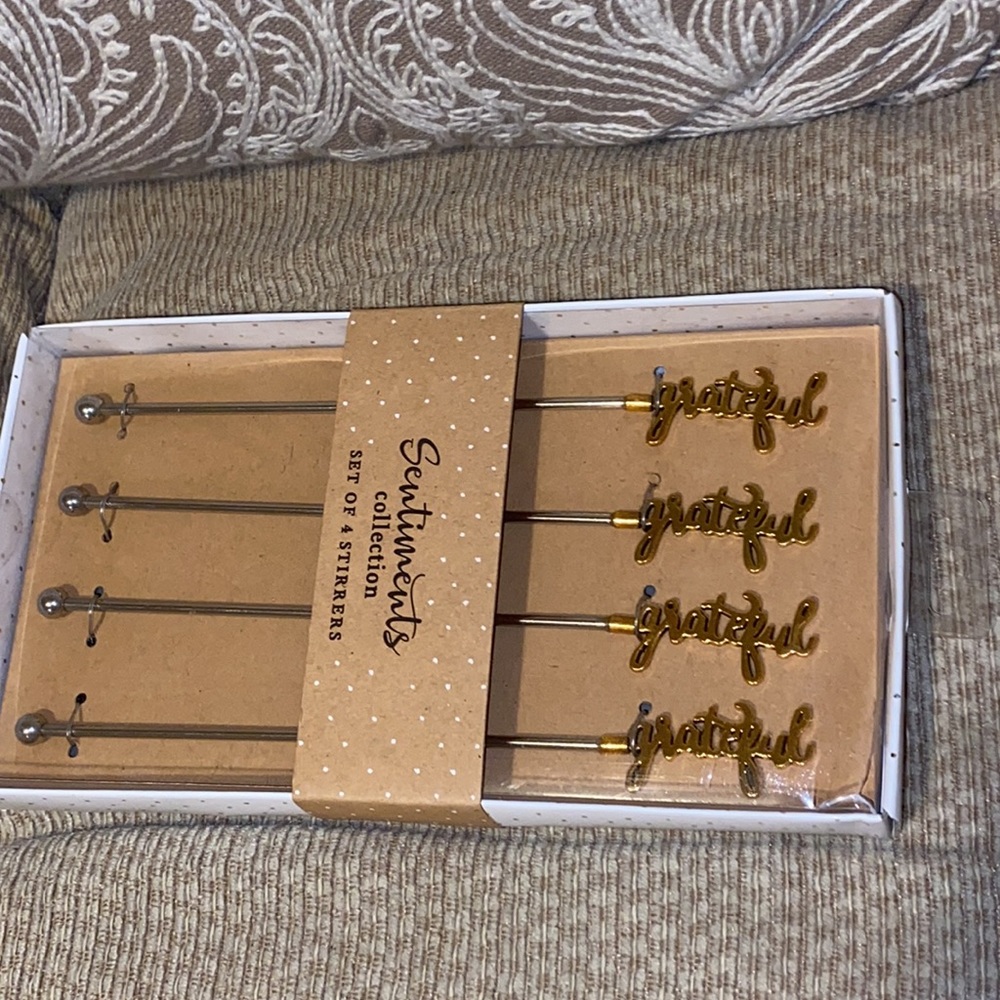 💛NWT Sentiments Collection “Grateful” Set of 4 Stirrers